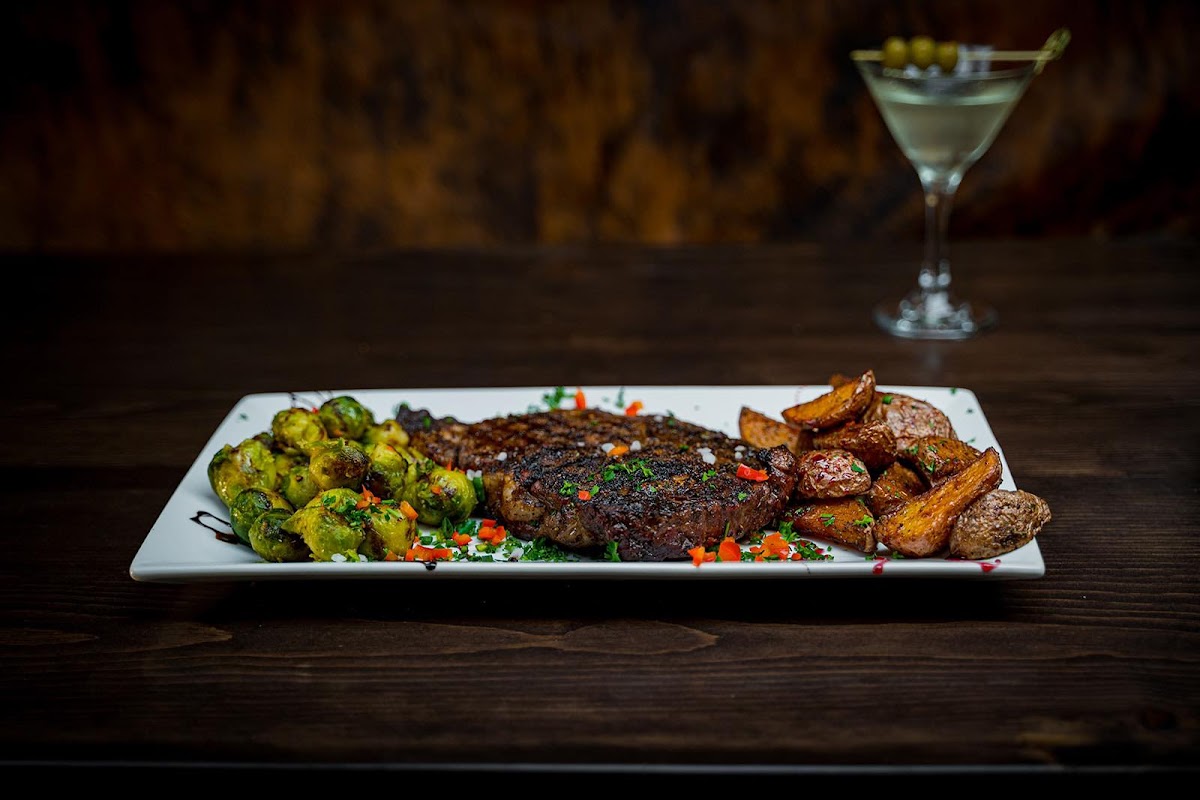 Los Pinos Surf And Turf-3